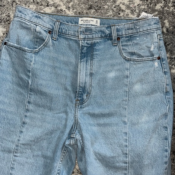 AF 90’s Straight Jeans - Size 32 - Picture 1 of 6